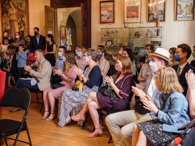 Le mariage de Grigori et Lucie à Semur-en-Auxois, Côte d&apos;Or 131