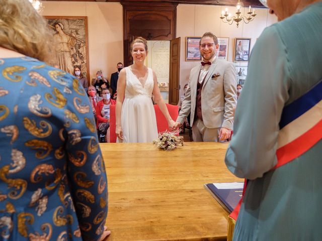 Le mariage de Grigori et Lucie à Semur-en-Auxois, Côte d&apos;Or 2