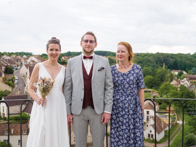 Le mariage de Grigori et Lucie à Semur-en-Auxois, Côte d&apos;Or 204
