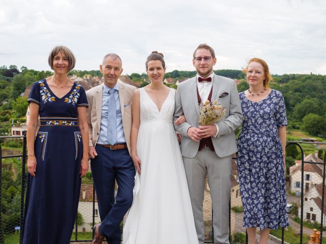 Le mariage de Grigori et Lucie à Semur-en-Auxois, Côte d&apos;Or 207