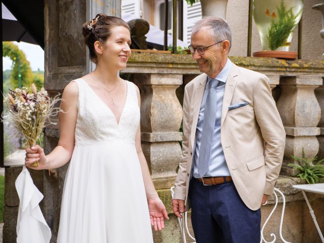 Le mariage de Grigori et Lucie à Semur-en-Auxois, Côte d&apos;Or 225