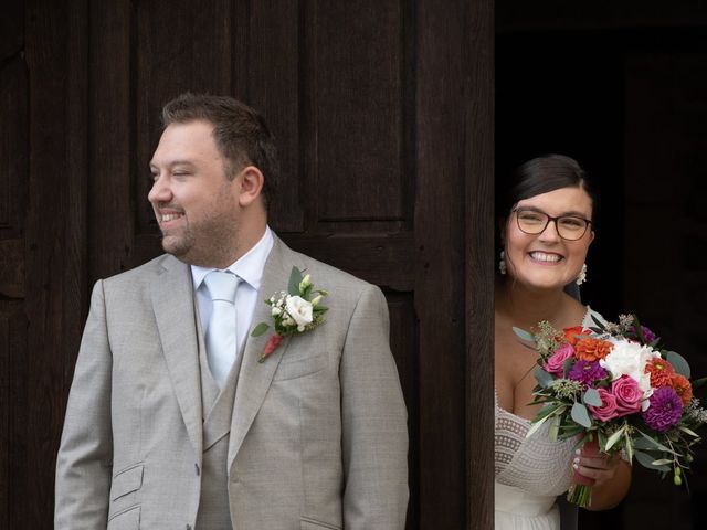 Le mariage de Quentin et Clémence à Falaise, Calvados 39