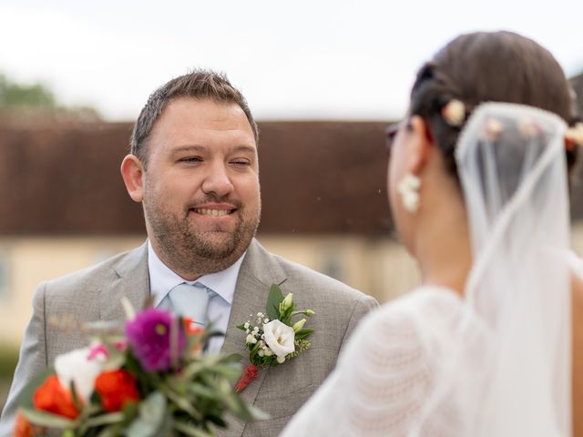 Le mariage de Quentin et Clémence à Falaise, Calvados 40