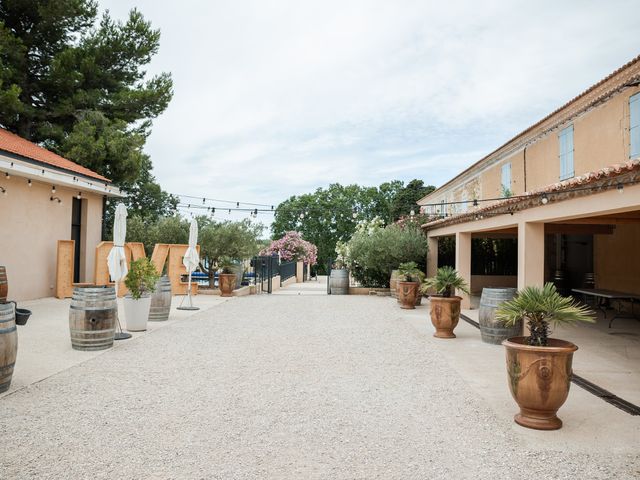 Le mariage de Wilfried et Djamila à Beauvoisin, Gard 1