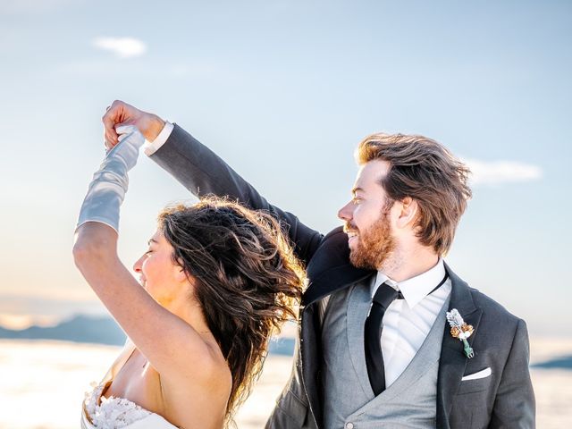 Le mariage de Romain et Sandra à Porte-de-Savoie, Savoie 14