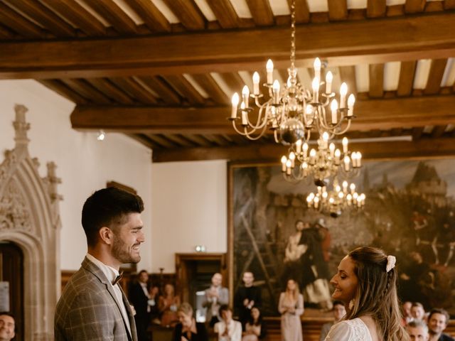 Le mariage de Alex et Camille à Senlis, Oise 31