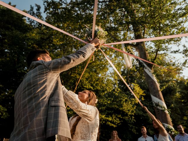 Le mariage de Alex et Camille à Senlis, Oise 57