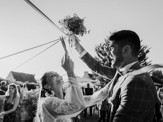 Le mariage de Alex et Camille à Senlis, Oise 59