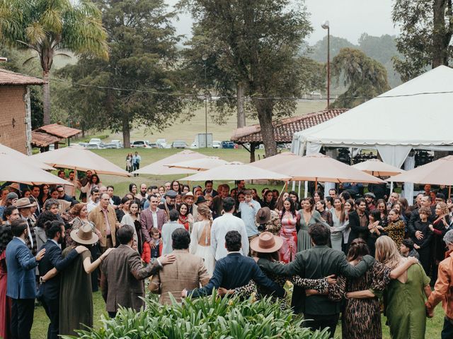 Le mariage de Omar et Michele à Manosque, Alpes-de-Haute-Provence 30