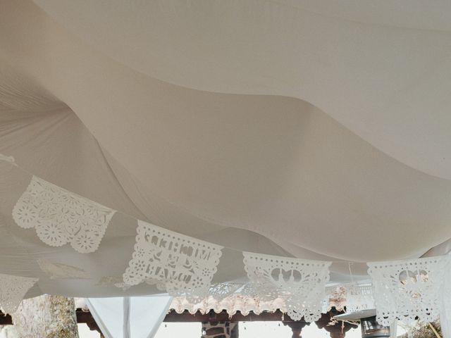 Le mariage de Omar et Michele à Manosque, Alpes-de-Haute-Provence 48