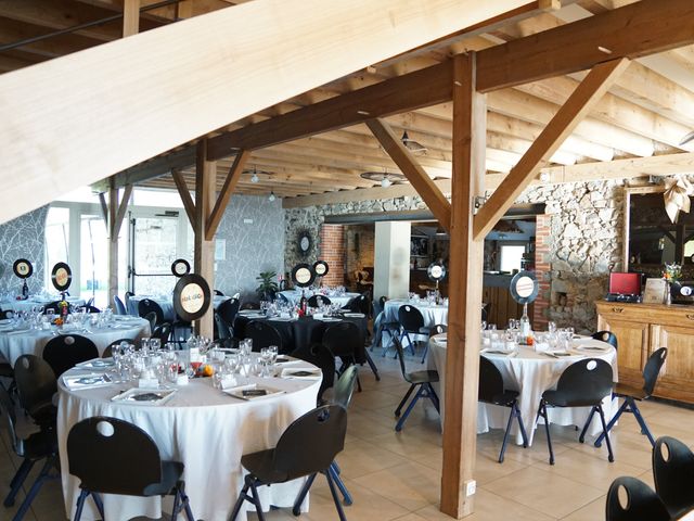 Le mariage de Jonathan et Nolwenn à Trémentines, Maine et Loire 2