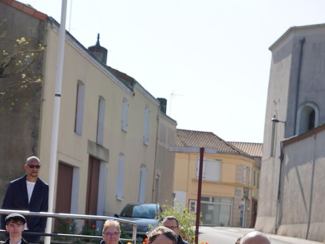 Le mariage de Jonathan et Nolwenn à Trémentines, Maine et Loire 8