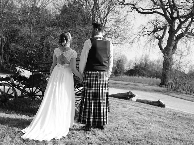Le mariage de Jonathan et Nolwenn à Trémentines, Maine et Loire 22