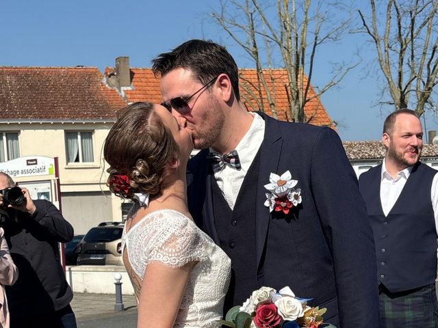Le mariage de Jonathan et Nolwenn à Trémentines, Maine et Loire 17