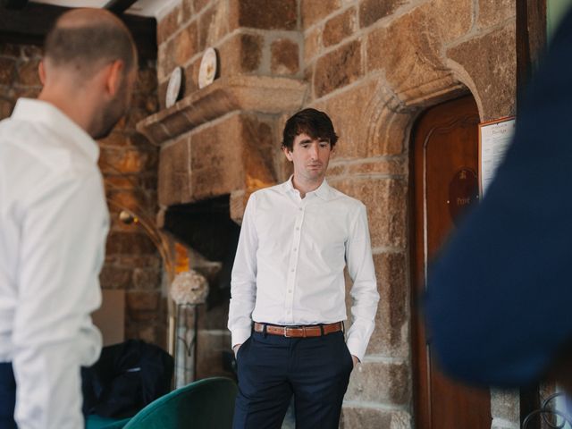 Le mariage de Romain et Clara à Plonévez-Porzay, Finistère 7