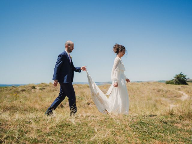 Le mariage de Romain et Clara à Plonévez-Porzay, Finistère 47