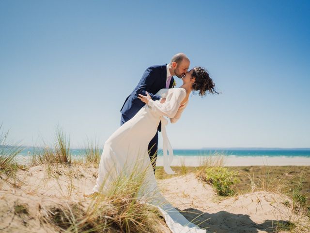 Le mariage de Romain et Clara à Plonévez-Porzay, Finistère 1