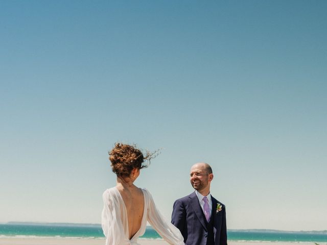 Le mariage de Romain et Clara à Plonévez-Porzay, Finistère 53