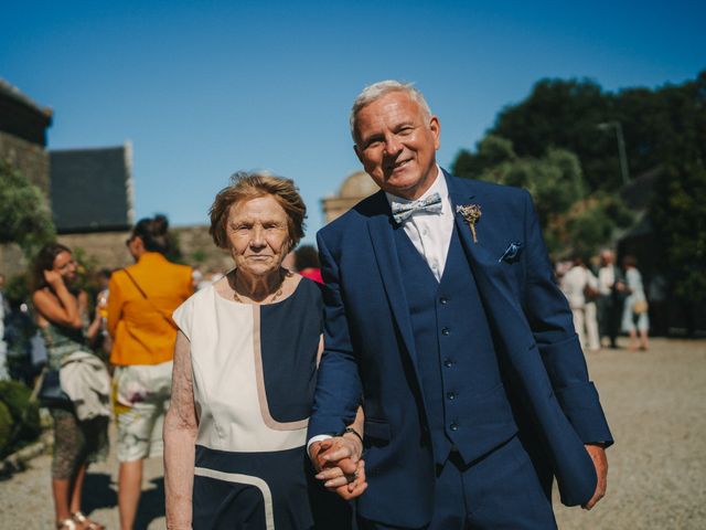 Le mariage de Romain et Clara à Plonévez-Porzay, Finistère 147