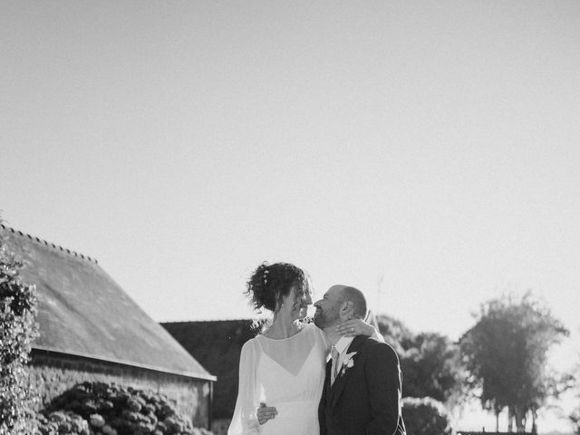 Le mariage de Romain et Clara à Plonévez-Porzay, Finistère 207