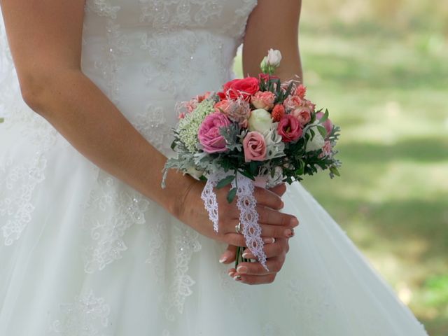 Le mariage de Grégory et Amandine à Saint-Branchs, Indre-et-Loire 12