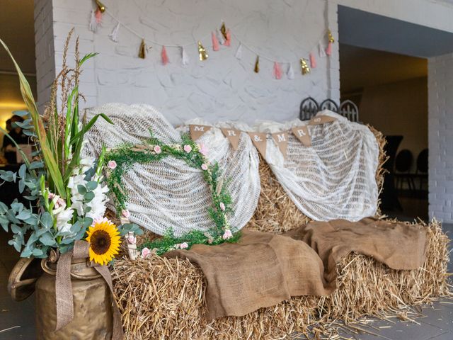 Le mariage de Sebastien et Anne à Hazebrouck, Nord 41