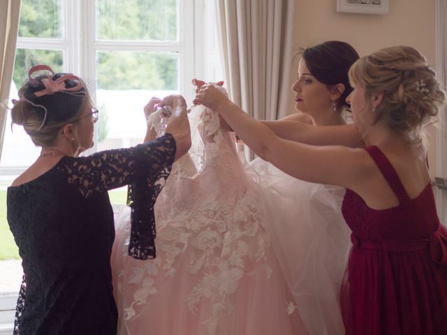 Le mariage de Kevin et Marie à Saint-Avé, Morbihan 16