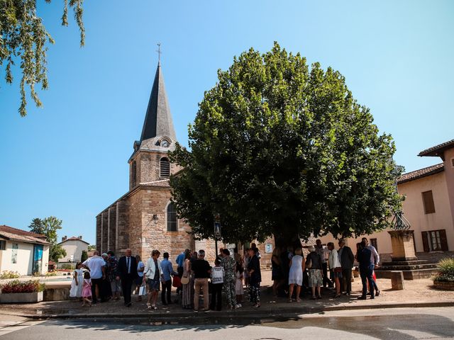 Le mariage de Anthony et Lucie à Saint-Didier-sur-Chalaronne, Ain 11