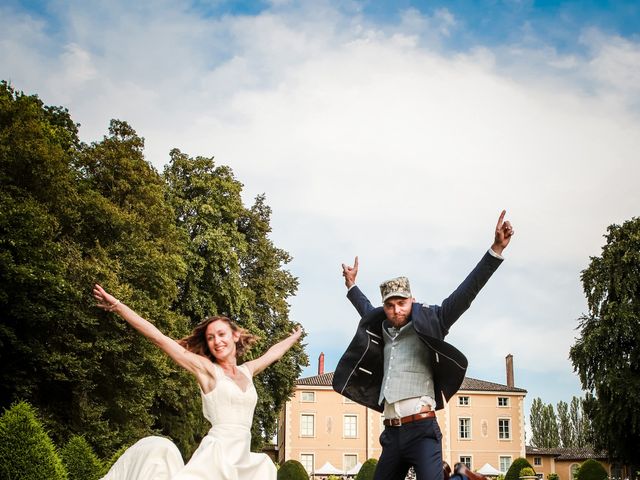 Le mariage de Anthony et Lucie à Saint-Didier-sur-Chalaronne, Ain 18