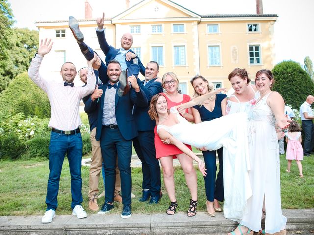 Le mariage de Anthony et Lucie à Saint-Didier-sur-Chalaronne, Ain 19