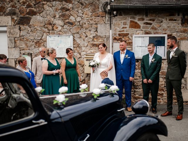 Le mariage de Goulvin et Marine à Treffrin, Côtes d&apos;Armor 25