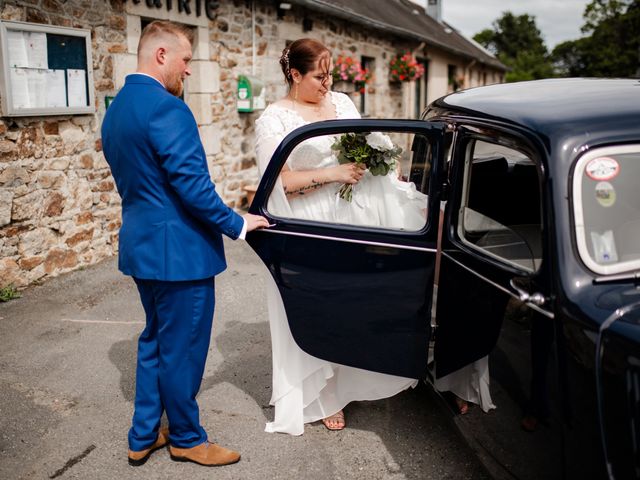 Le mariage de Goulvin et Marine à Treffrin, Côtes d&apos;Armor 35