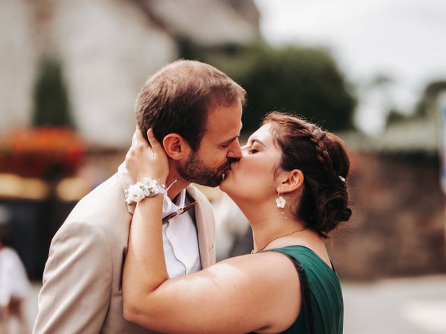 Le mariage de Goulvin et Marine à Treffrin, Côtes d&apos;Armor 88