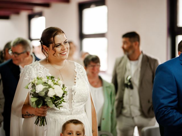 Le mariage de Goulvin et Marine à Treffrin, Côtes d&apos;Armor 97