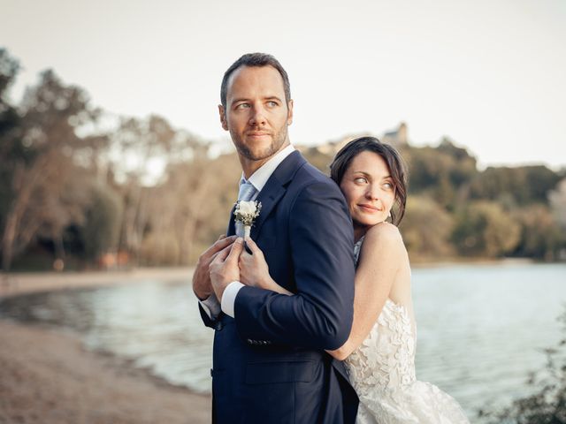 Le mariage de Valentin et Julie à Lissac-sur-Couze, Corrèze 19