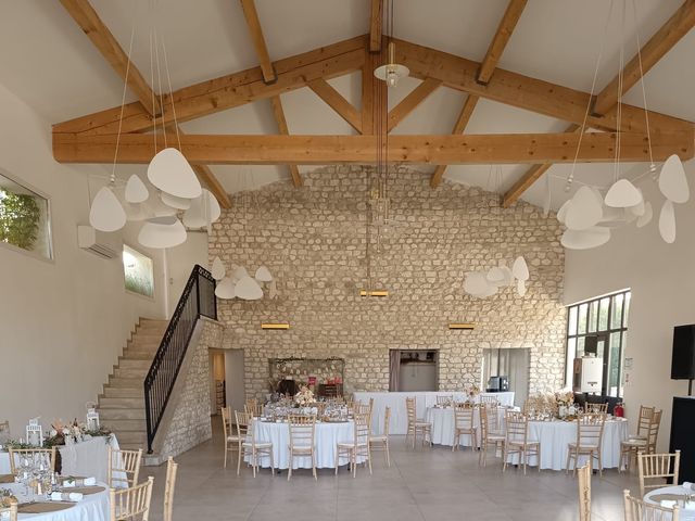 Le mariage de Julien et Chloé  à Céreste, Alpes-de-Haute-Provence 17