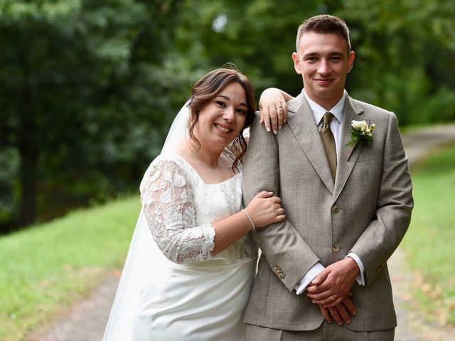 Le mariage de Lucas et Johanna à Niederhaslach, Bas Rhin 38