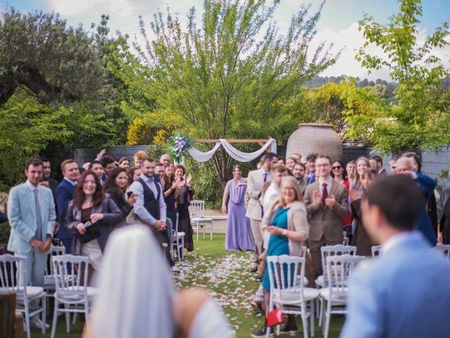 Le mariage de Victor et Kirsten à Peypin, Bouches-du-Rhône 3