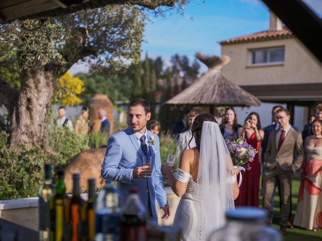 Le mariage de Victor et Kirsten à Peypin, Bouches-du-Rhône 11