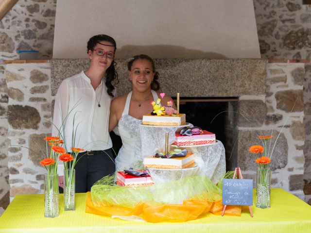 Le mariage de Cécile et Élodie à La Séguinière, Maine et Loire 35