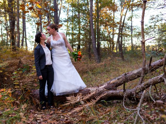 Le mariage de Cécile et Élodie à La Séguinière, Maine et Loire 1