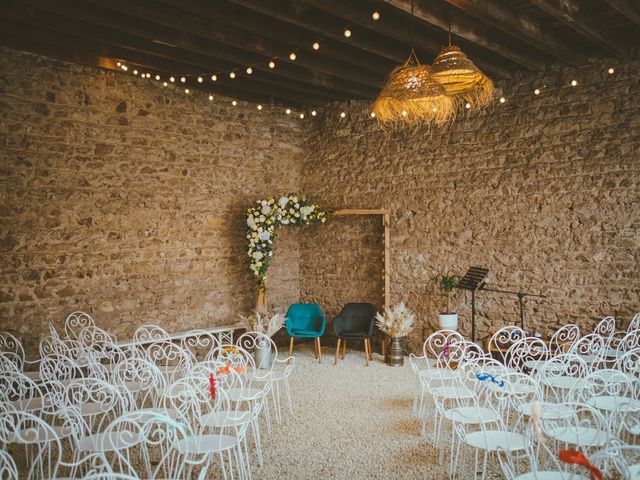 Le mariage de Aubin et Shahina à Savigny, Rhône 5