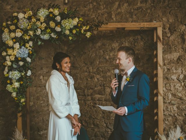 Le mariage de Aubin et Shahina à Savigny, Rhône 1