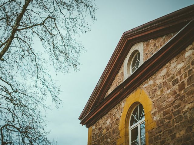 Le mariage de Aubin et Shahina à Savigny, Rhône 34