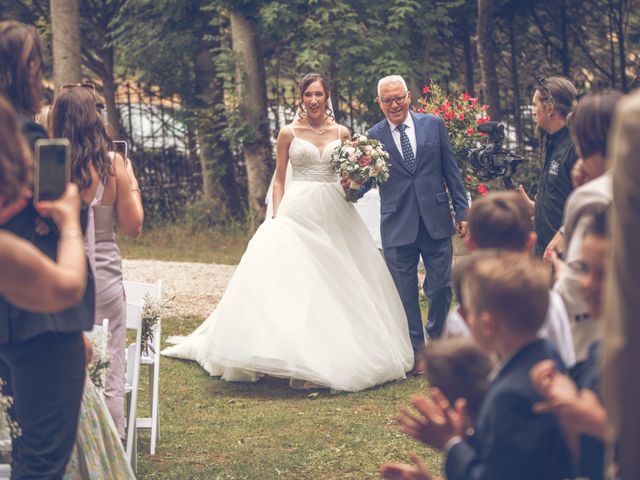 Le mariage de Alexandre et Leïla à Saint-Thomas-en-Royans, Drôme 10