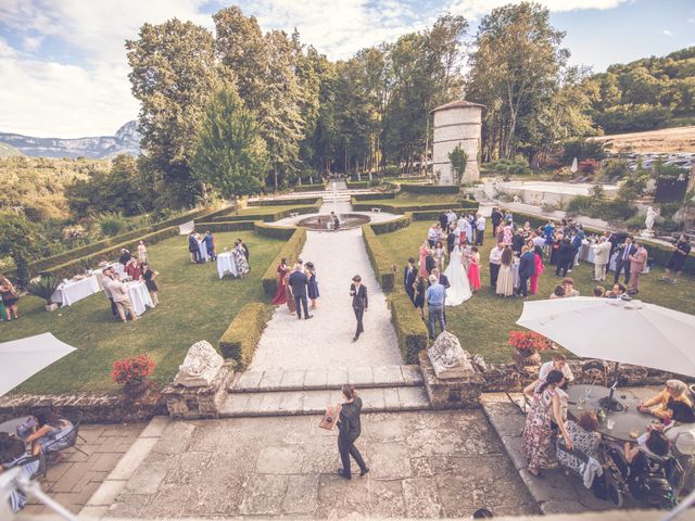 Le mariage de Alexandre et Leïla à Saint-Thomas-en-Royans, Drôme 28