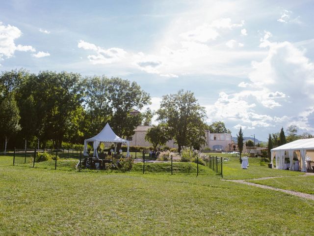 Le mariage de Luc et Sophie à Montaigut-le-Blanc, Puy-de-Dôme 27