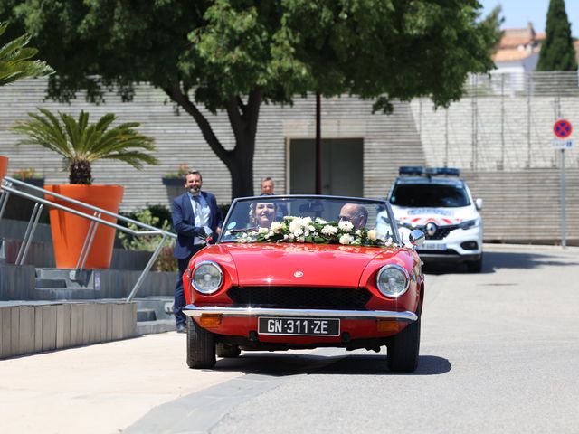 Le mariage de Adrien et Carole à Jouques, Bouches-du-Rhône 14