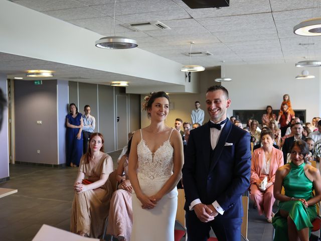 Le mariage de Adrien et Carole à Jouques, Bouches-du-Rhône 21