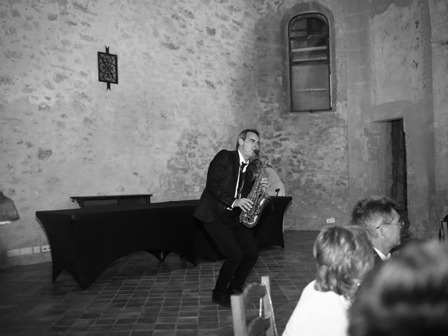 Le mariage de Adrien et Carole à Jouques, Bouches-du-Rhône 63